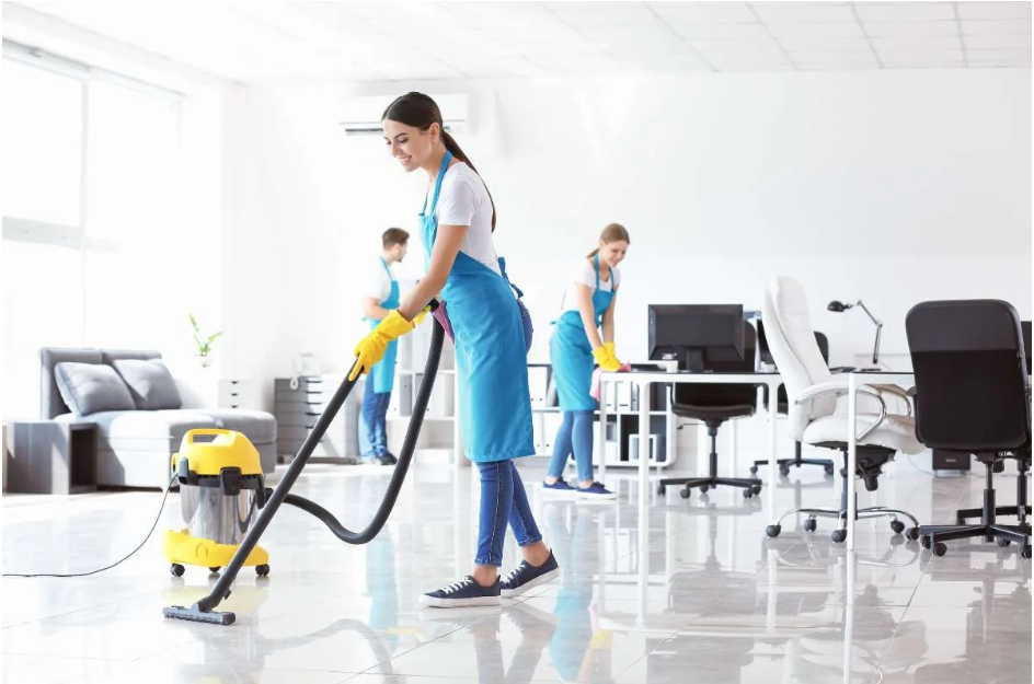 The Rise of Contactless Cleaning: Opportunities and Challenges for Commercial Robots