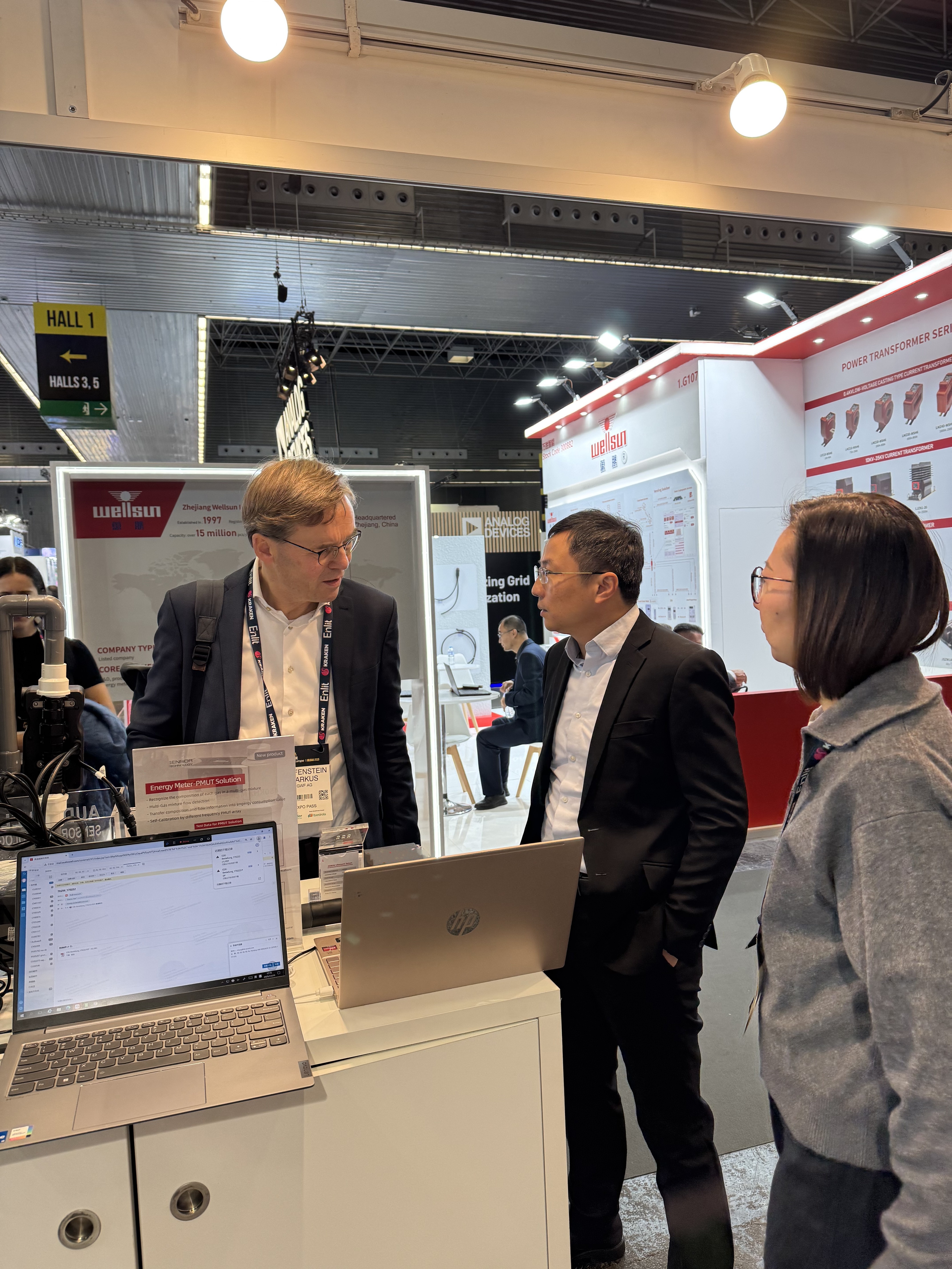 1764318189307823.jpg 1764318189307823.jpg